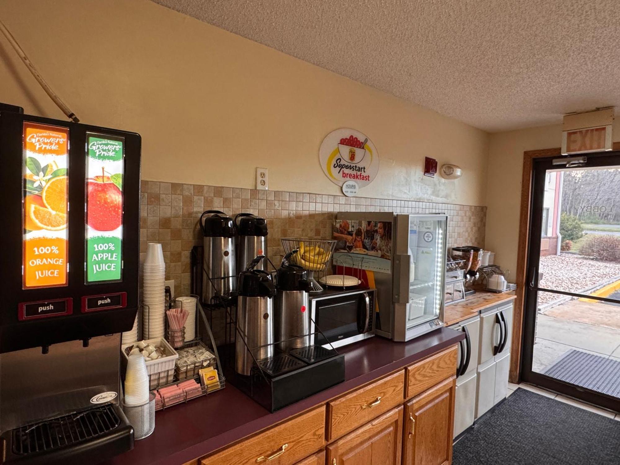 Super 8 By Wyndham Appomattox Va Hotel Luaran gambar
